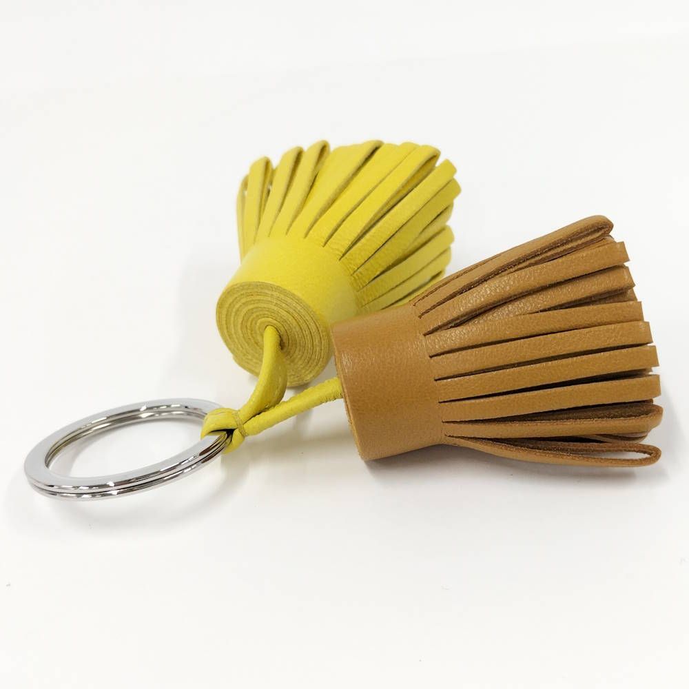 Hermes Carmen Unodos Key Ring Leather Yellow Brown — view 5