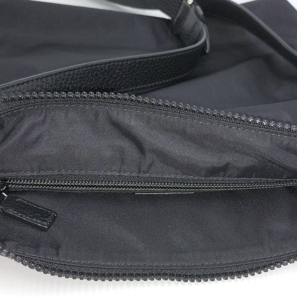 Gucci Shoulder Bag Leather — view 8