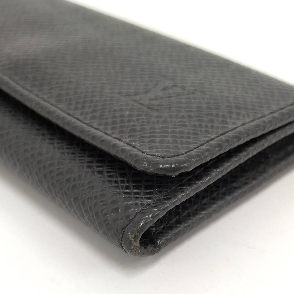 Louis Vuitton Cles 4 Taiga Ardoise Card Holder — view 5
