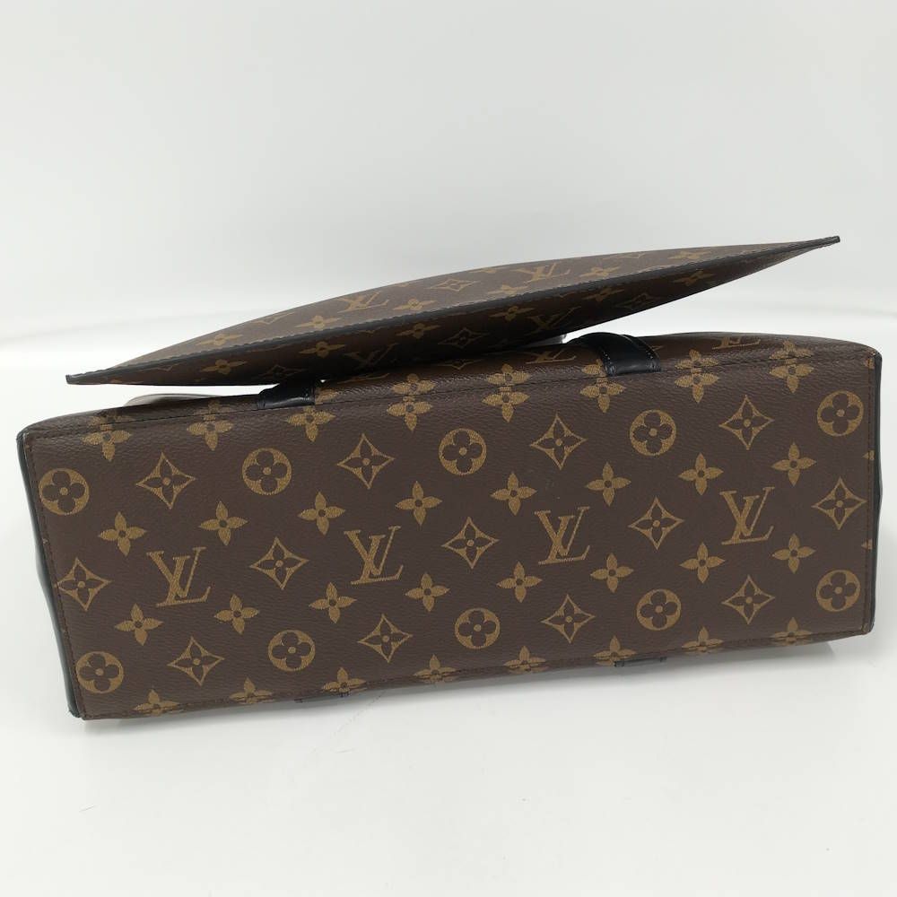 Louis Vuitton Weekend Tote GM Monogram Macassar — view 4
