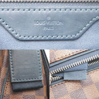 Louis Vuitton Messenger — view 7
