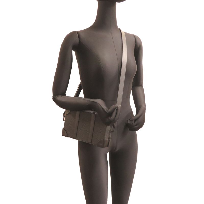 Louis Vuitton Shoulder — view 8