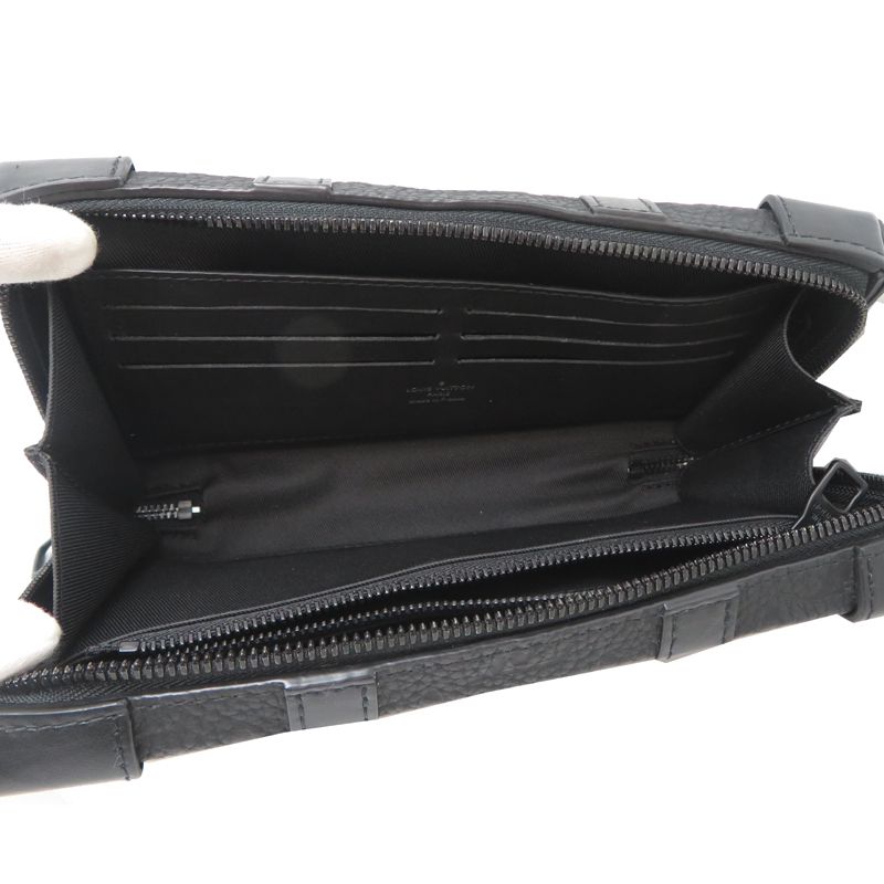 Louis Vuitton Shoulder — view 6