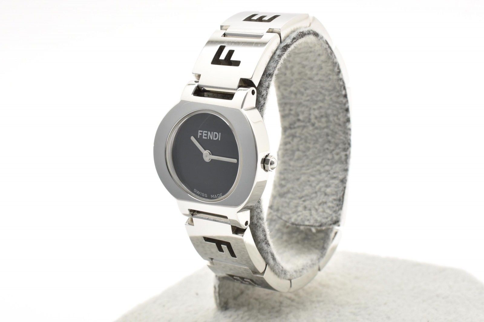 Fendi Orologi Quartz Watch Black Dial FF Logo Bracelet Stainless Steel — view 3