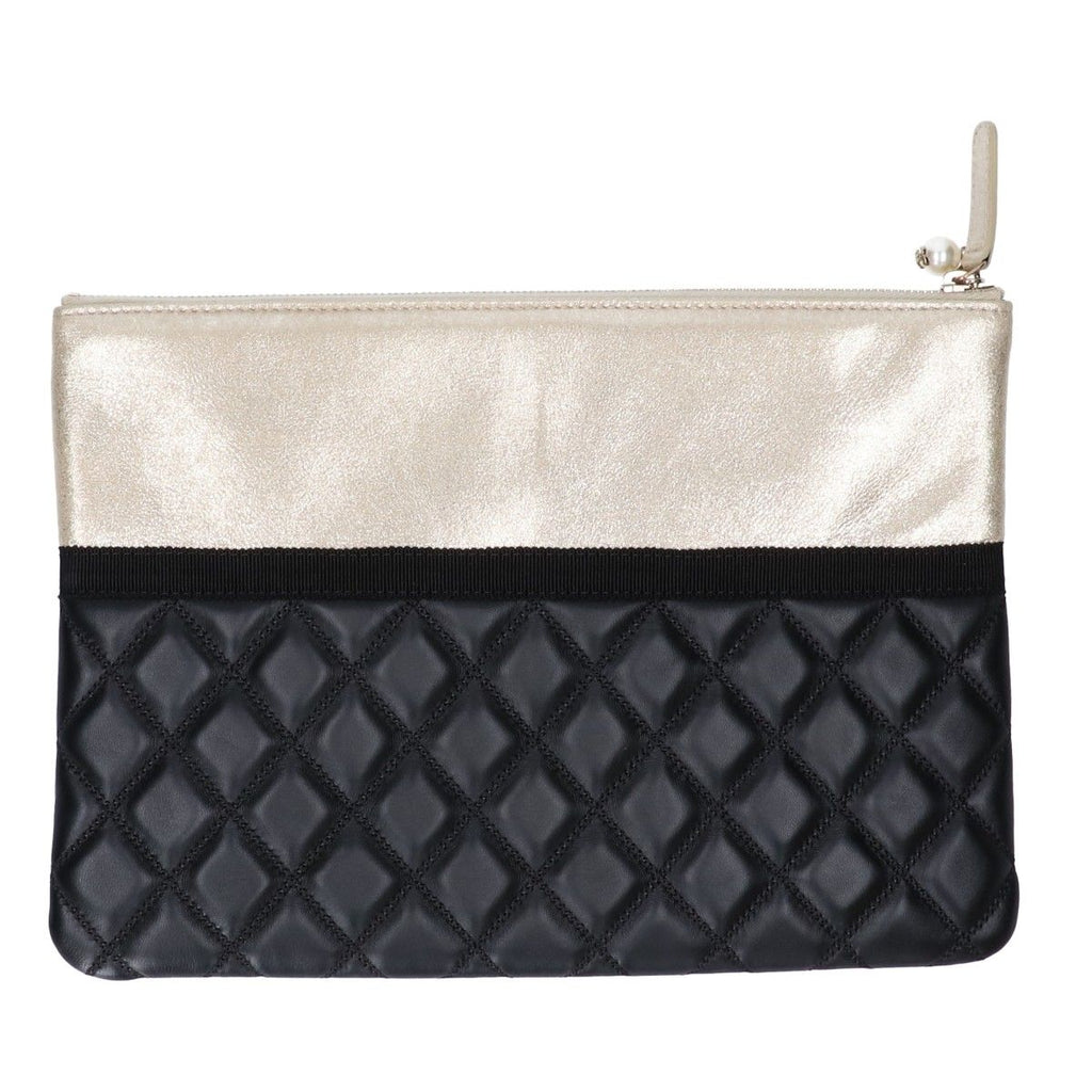 Chanel Quilted Lambskin Pearl CC Logo Clutch — view 3