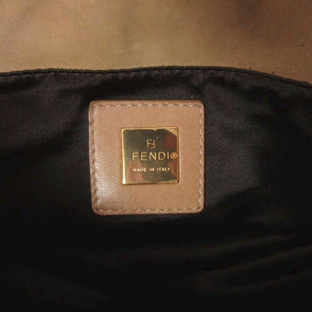 Fendi Vintage Mamma Bucket Shoulder Bag Suede Beige — view 9