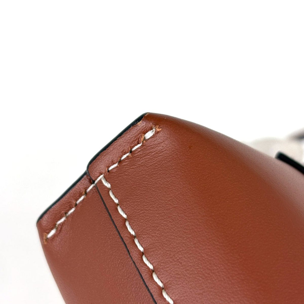 Loewe Gate Pocket Shoulder Bag Anagram Crossbody Leather Brown — view 3