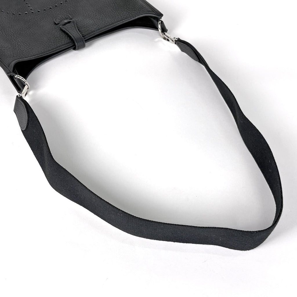Hermes Evelyne 1 PM Perforated Logo Shoulder Bag Taurillon Clemence Black — view 6