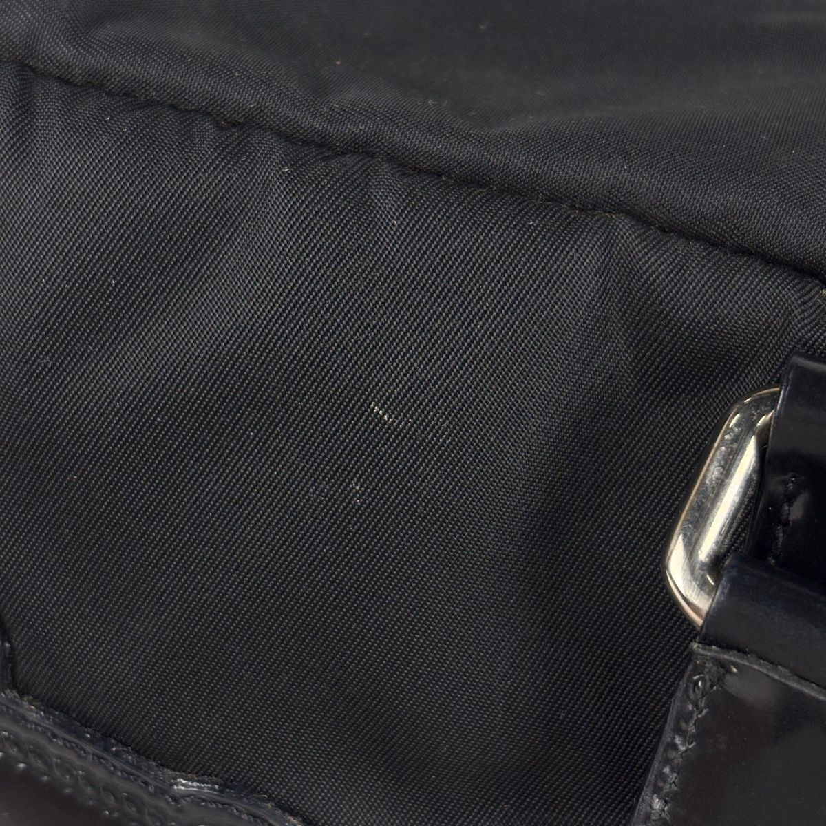 Prada Logo Handbag Nylon Nero — view 5