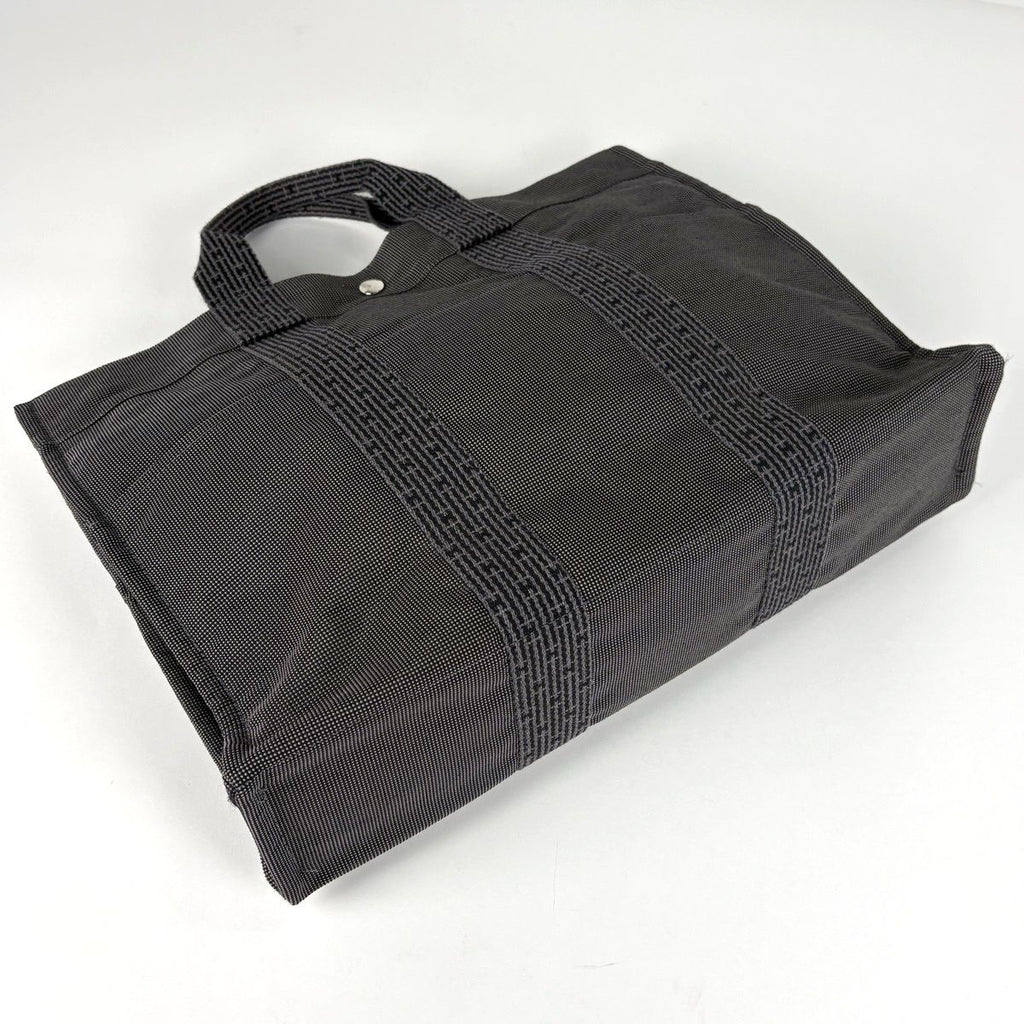 Hermes Her Line Tote MM Handbag Nylon Canvas Gray — view 2