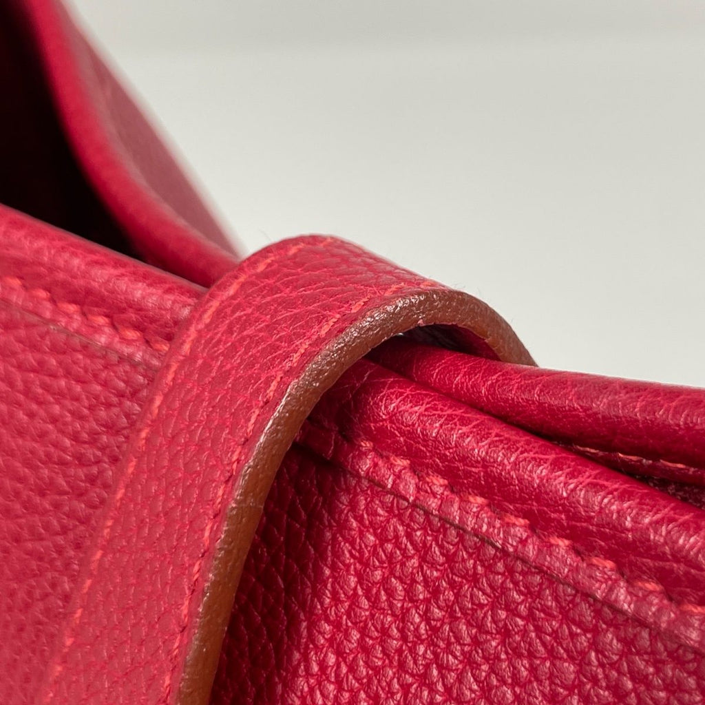 Hermes Evelyne 1 GM Perforated Logo Shoulder Bag Taurillon Clemence Rouge — view 4