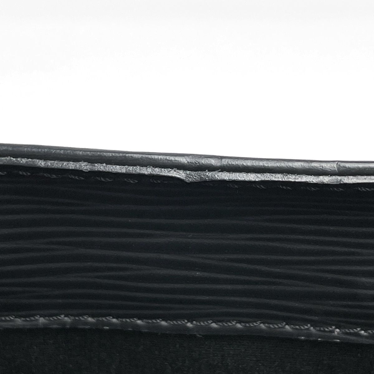 Louis Vuitton Sac Plat PM Tote Epi Noir — view 5