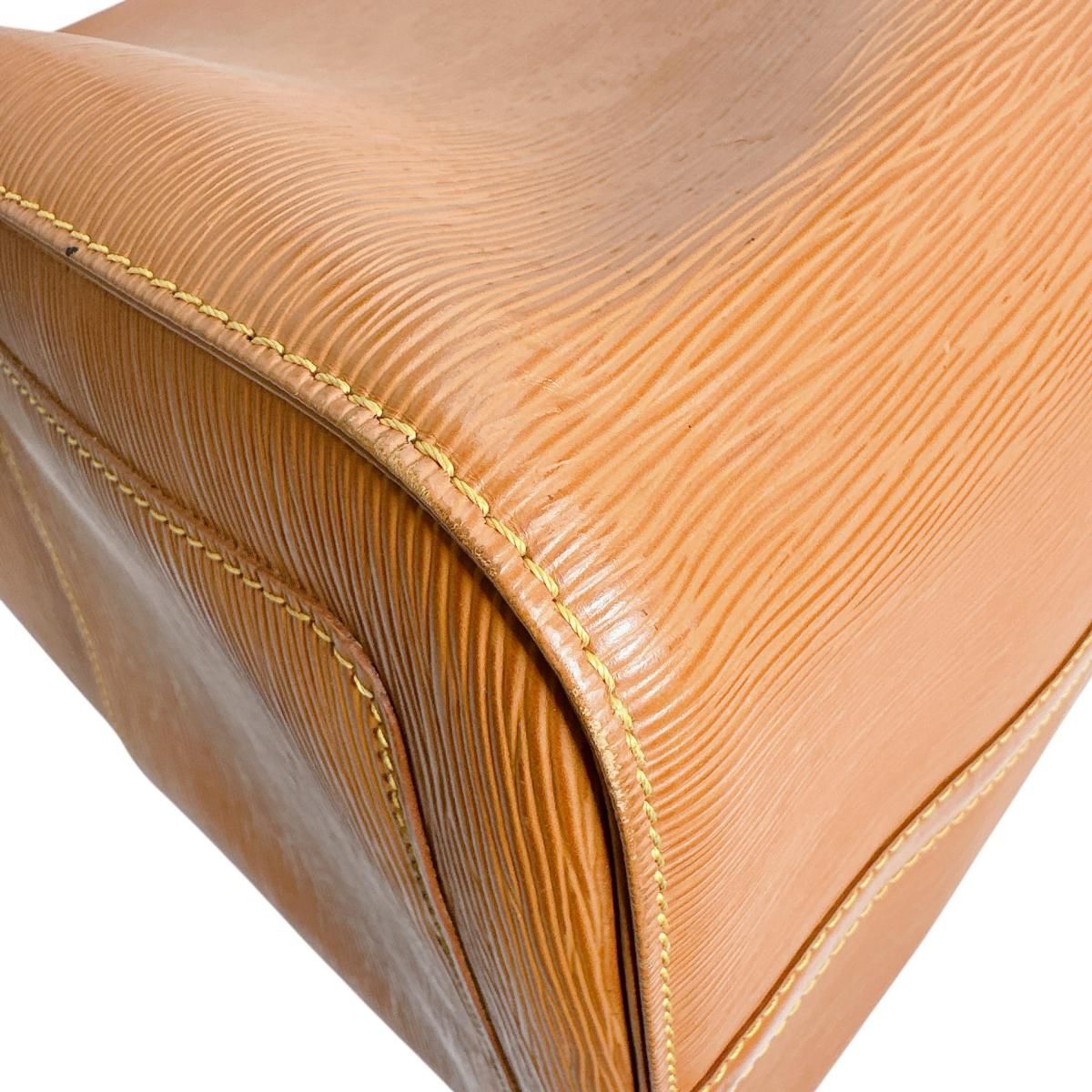 Louis Vuitton Epi Keepall 55 Boston Bag Cipango Gold — view 6