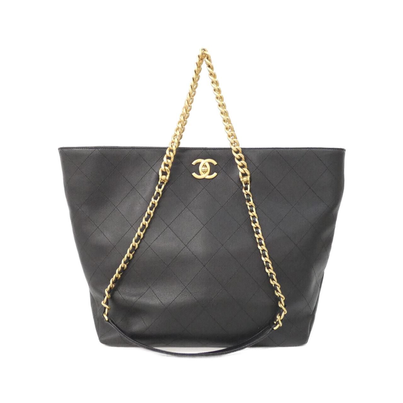 Chanel Shoulder Bag Black