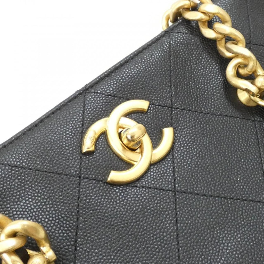 Chanel Shoulder Bag Black — view 4