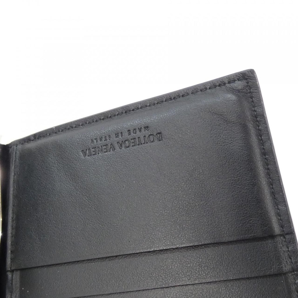 Bottega Veneta Billfold Wallet — view 7