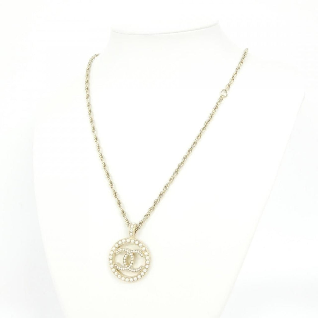 Chanel Necklace Gold — view 5