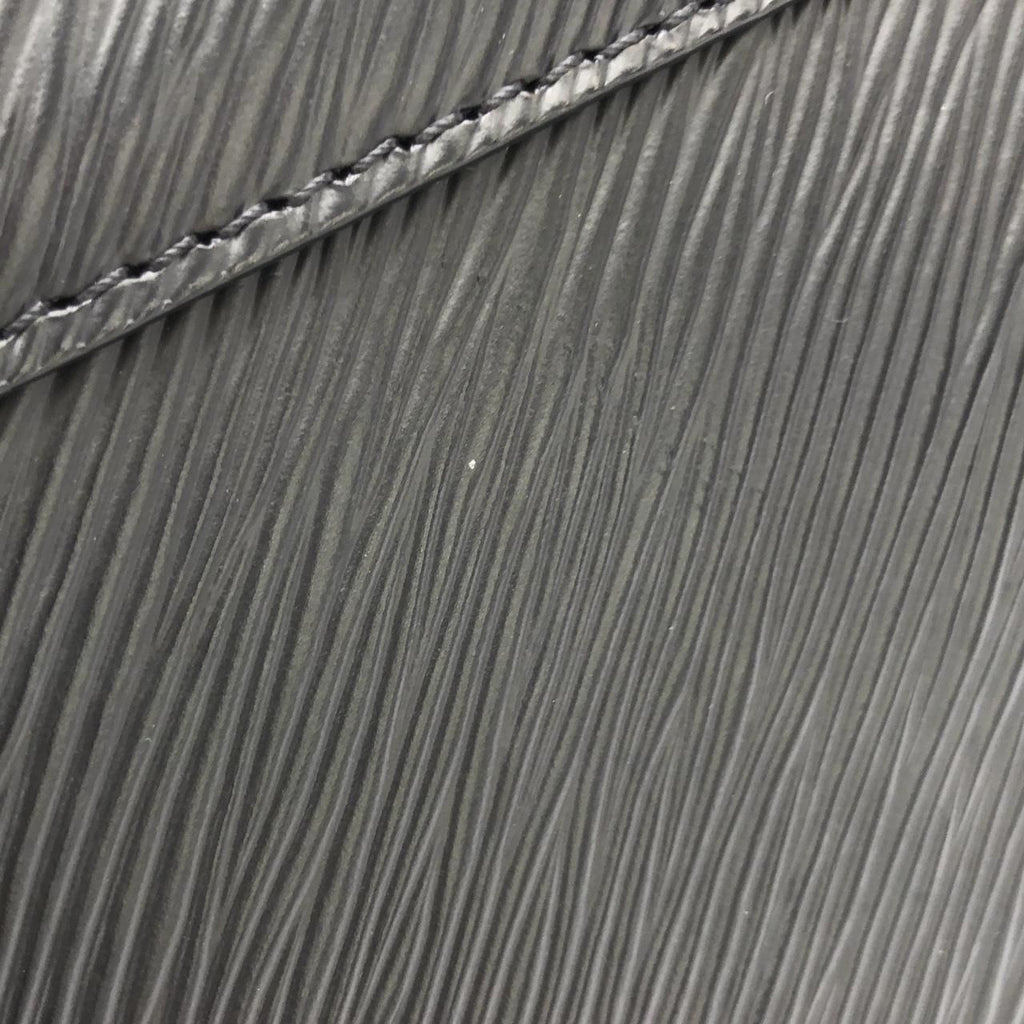 Louis Vuitton Epi Twist MM Shoulder — view 4