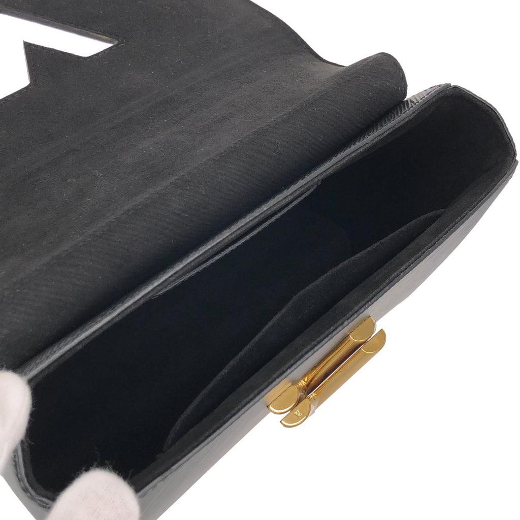 Louis Vuitton Epi Twist MM Shoulder — view 7