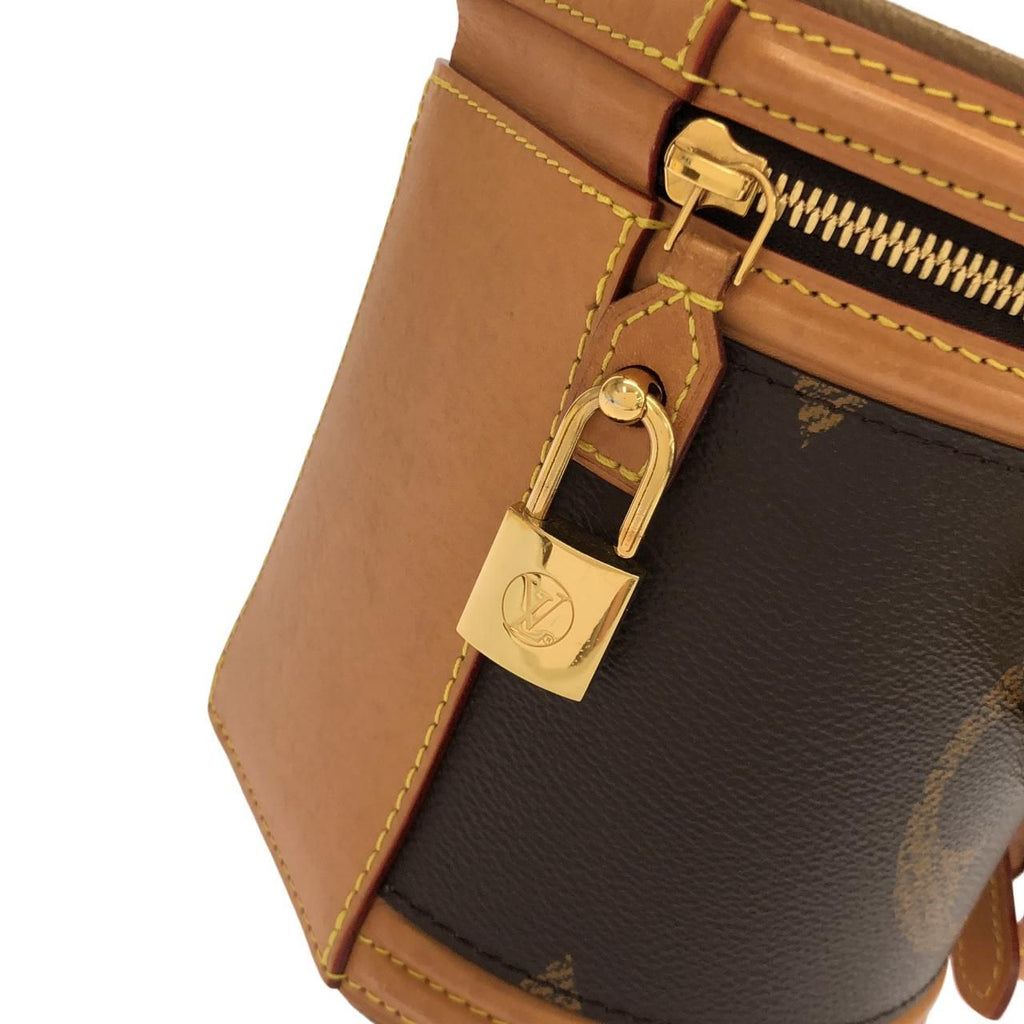 Louis Vuitton Monogram Giant Cannes — view 4