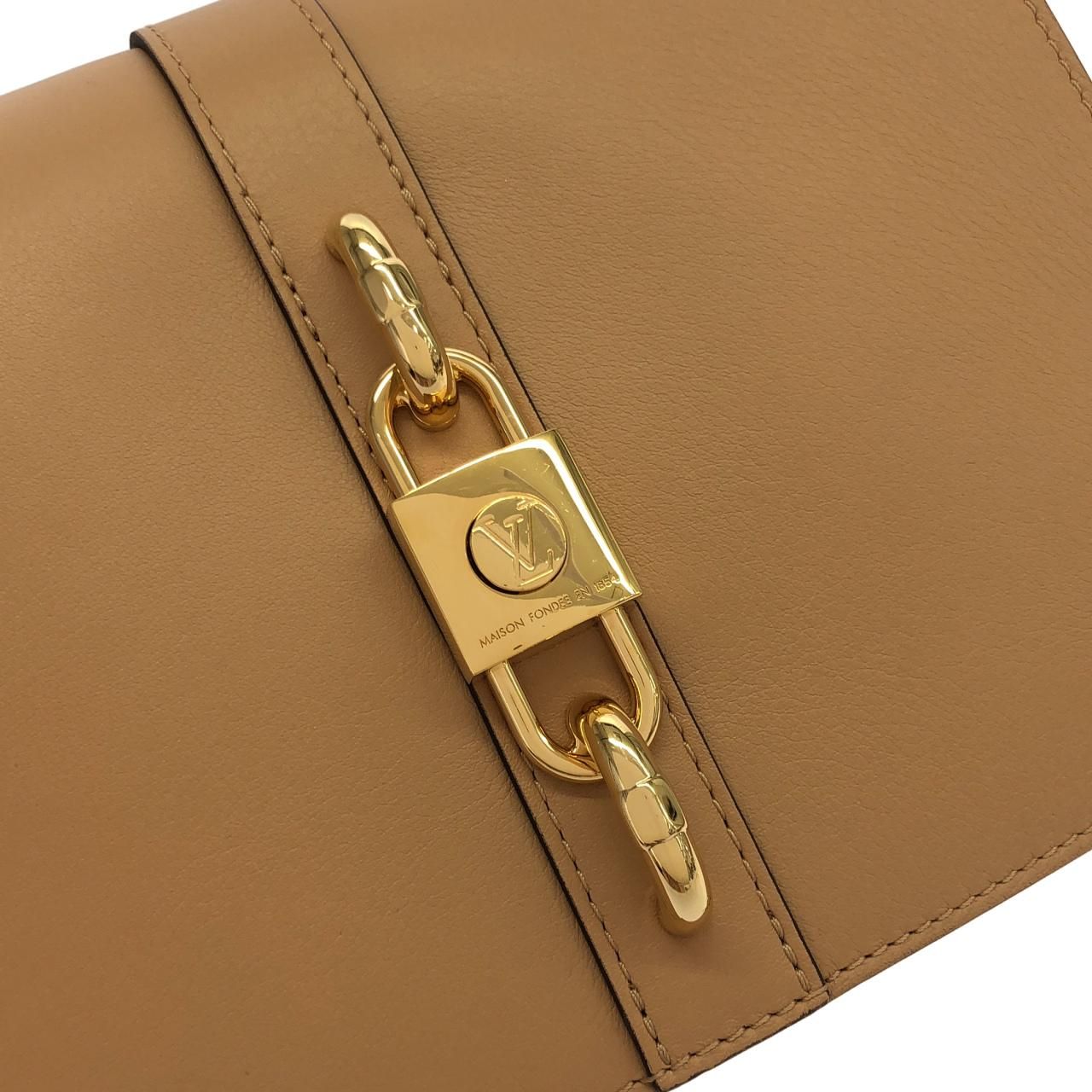 Louis Vuitton Rendezvous Shoulder — view 4