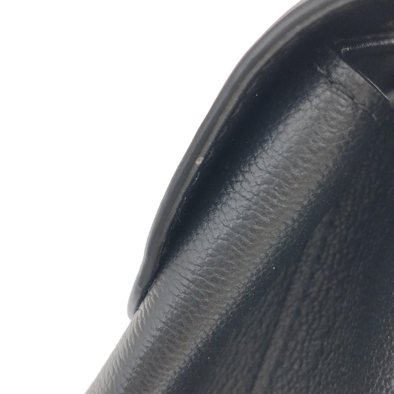 Louis Vuitton Veri One Handle — view 4