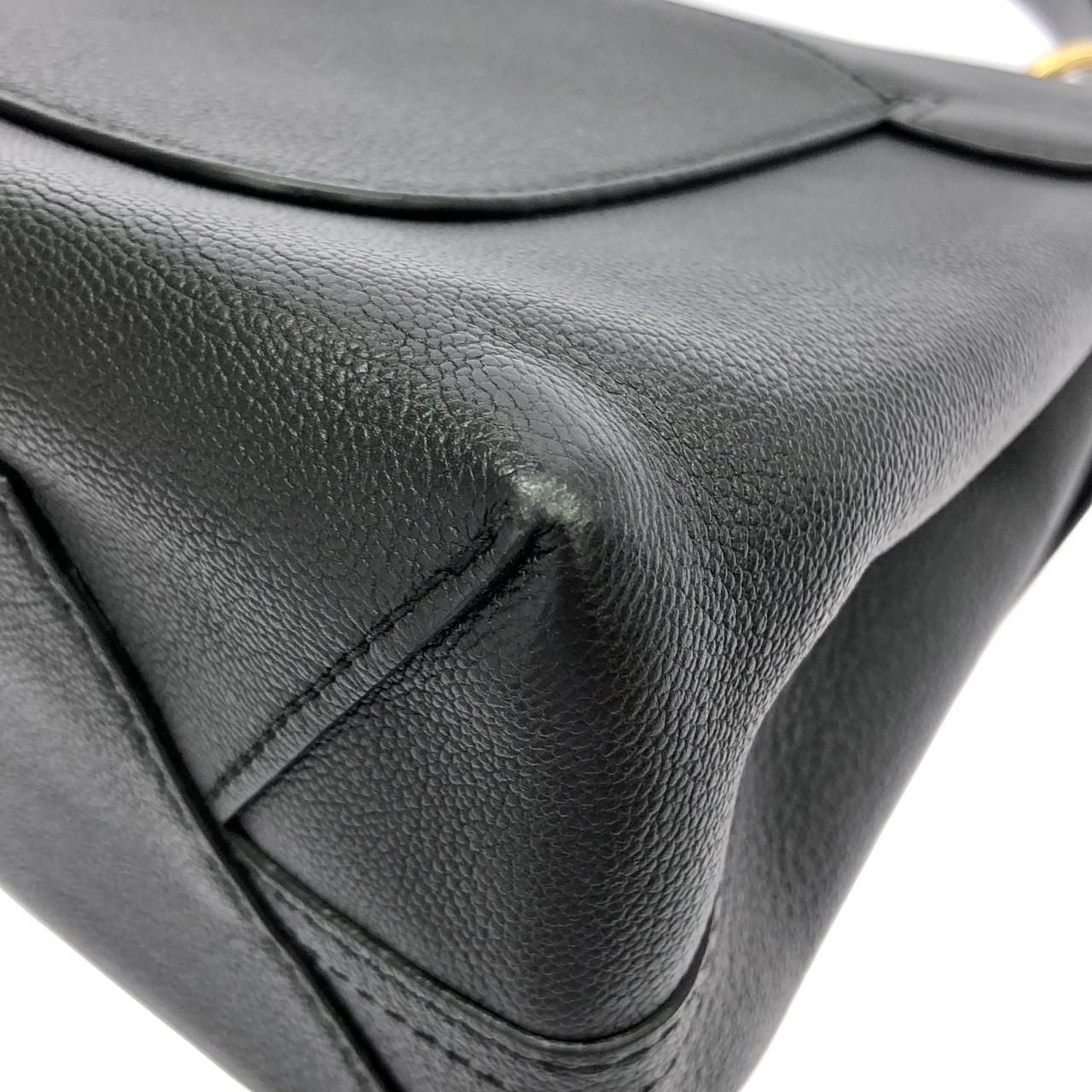 Louis Vuitton Veri One Handle — view 3