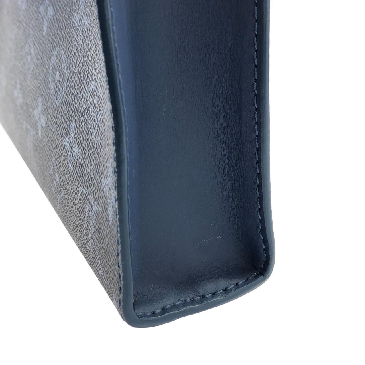 Louis Vuitton Monogram Gradient Gaston Wearable Wallet Shoulder — view 3