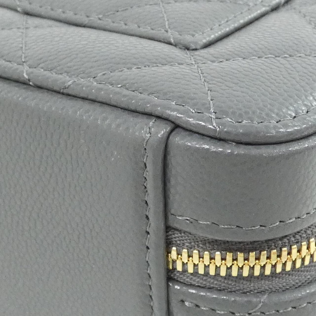 Chanel Bag Handbag Gray — view 3