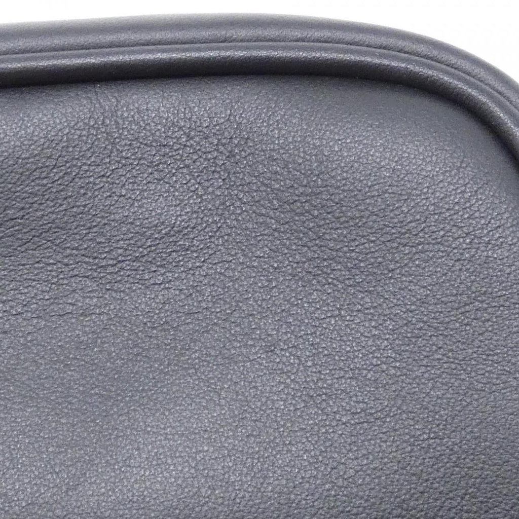 Fendi Shoulder Bag Gold — view 6