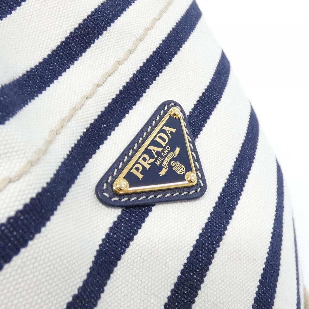 Prada Shoulder Bag Gold — view 6