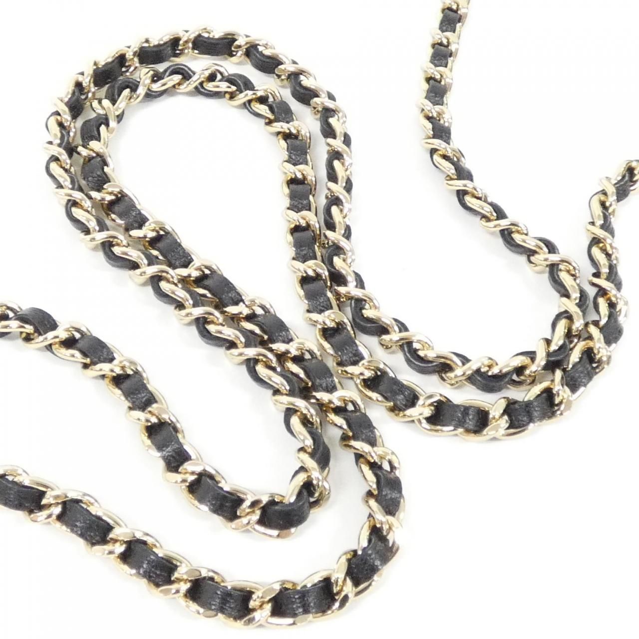 Chanel Chain Wallet Shoulder — view 5