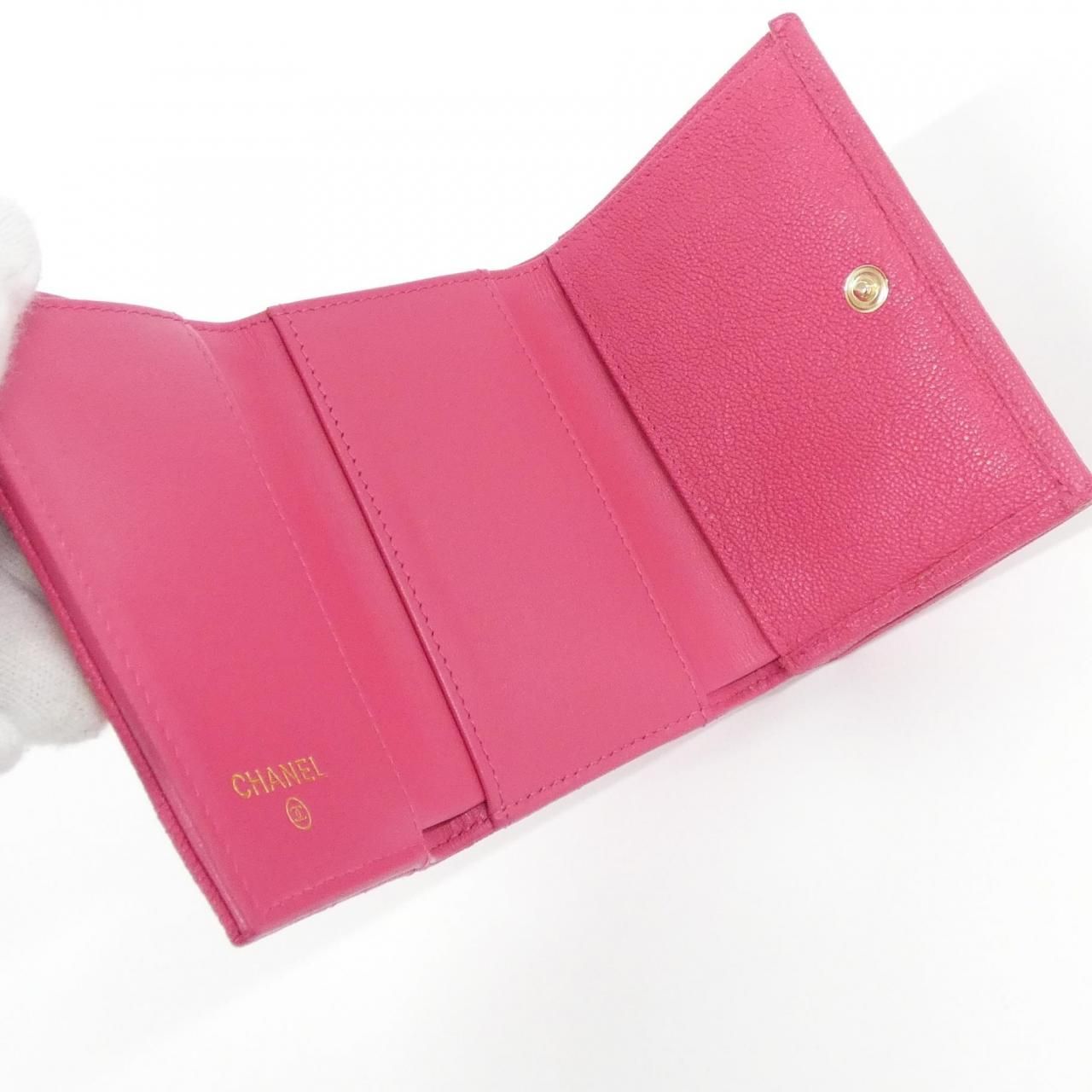 Chanel Boy Line Wallet — view 6