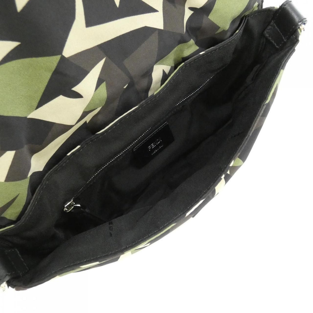 Fendi Mamma Baguette Waist — view 8