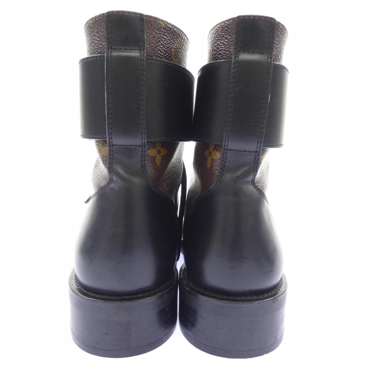 Louis Vuitton Patent Monogram Canvas Wonderland Line Boots — view 5