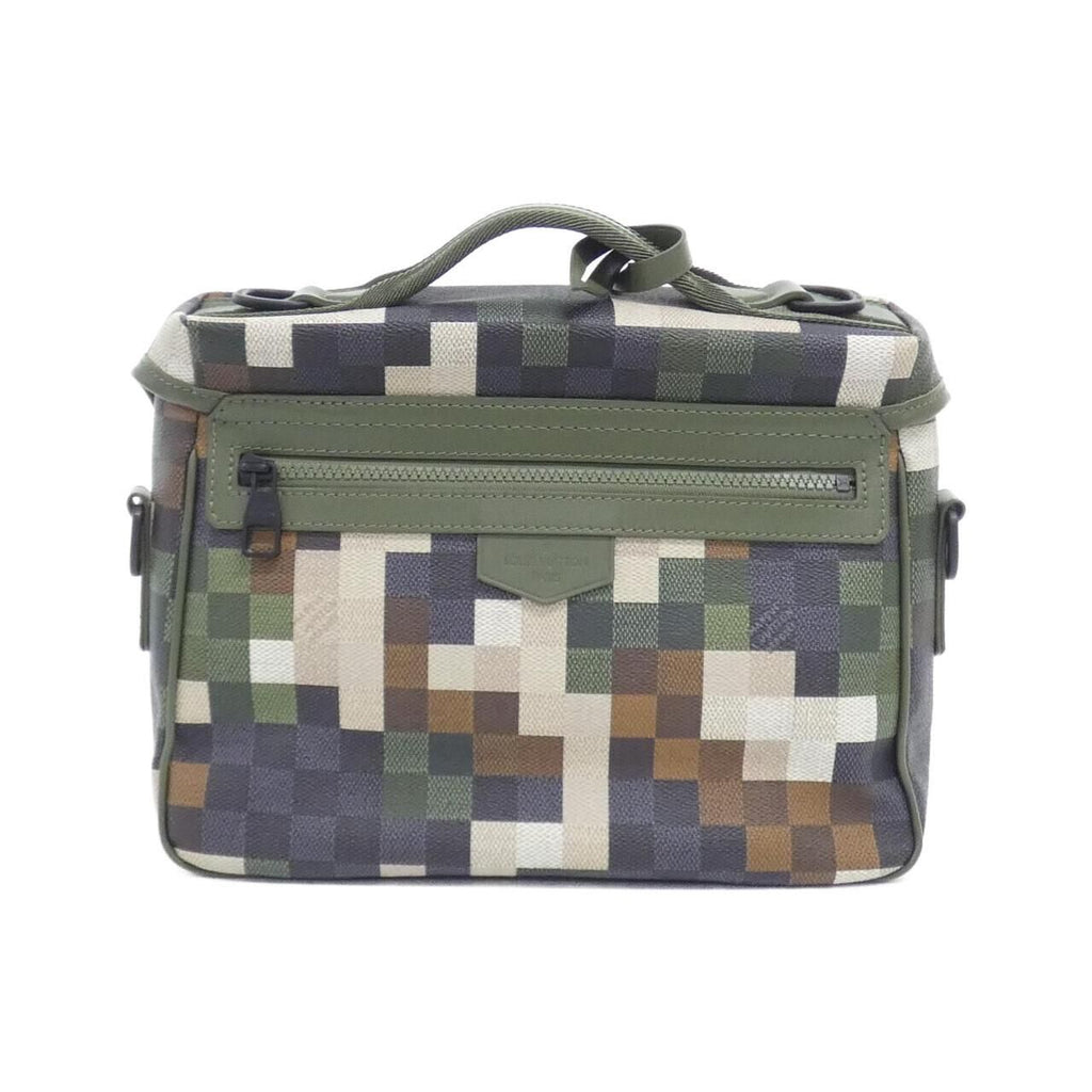 Louis Vuitton Damoflage LV Trail Messenger Shoulder — view 2