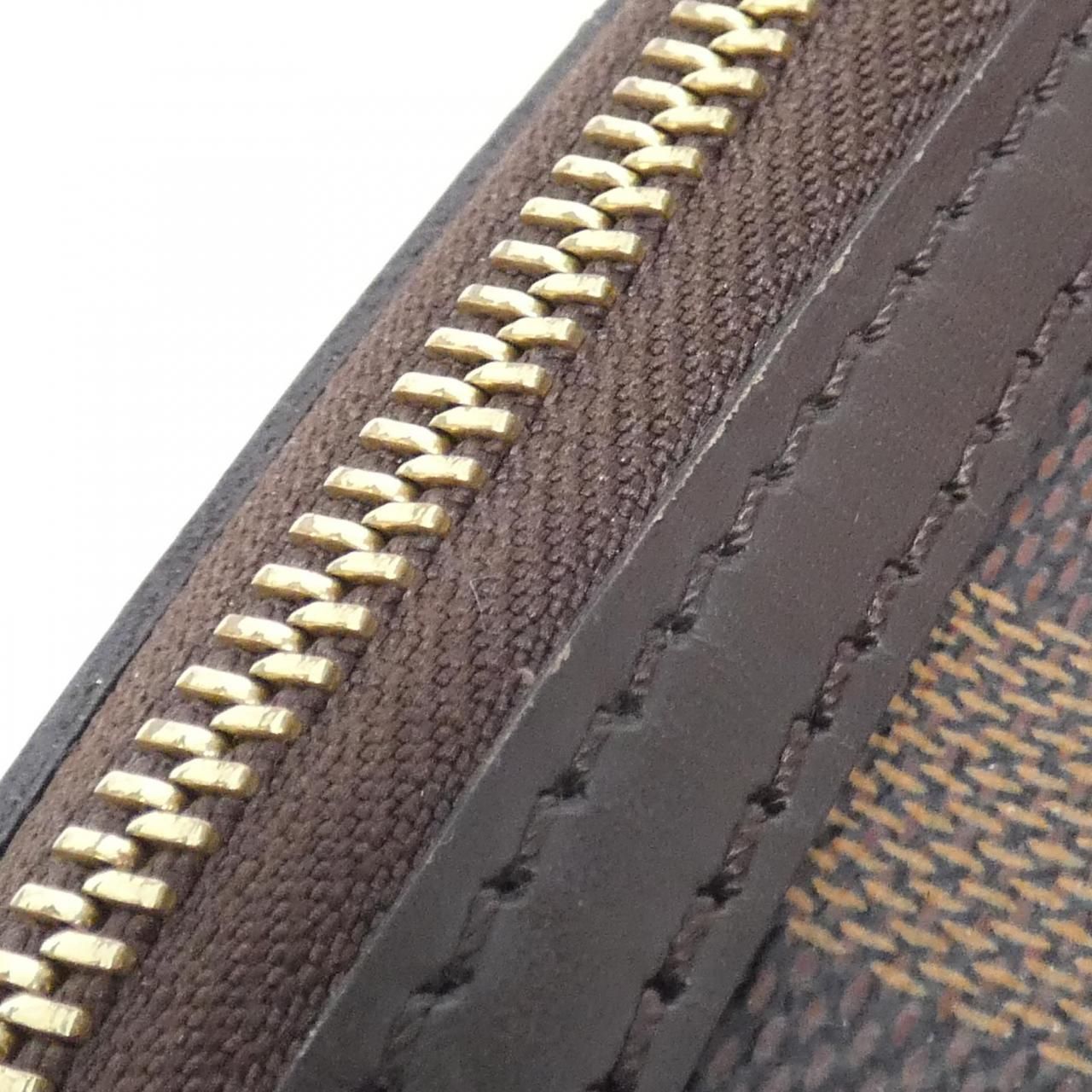 Louis Vuitton Damier Trotteur Boble Shoulder — view 6