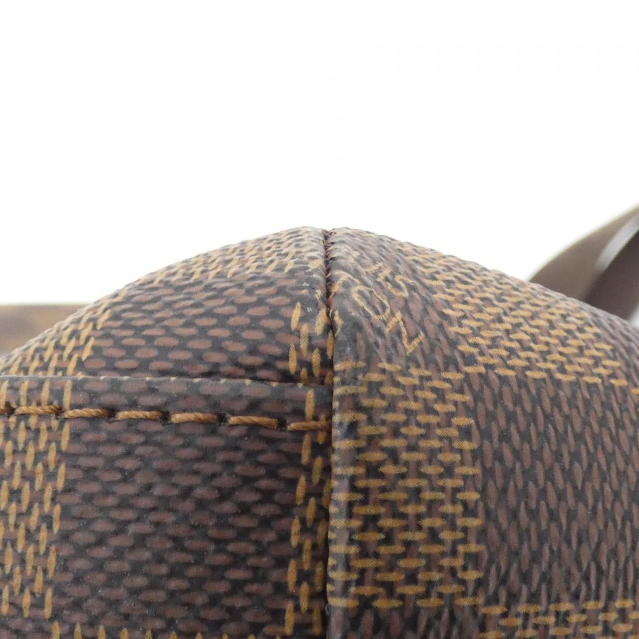 Louis Vuitton Damier Bob le — view 3