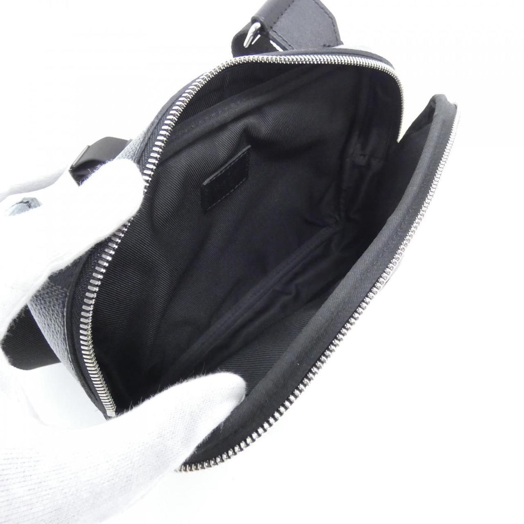 Louis Vuitton Damier Graphite Scott Messenger Shoulder — view 8