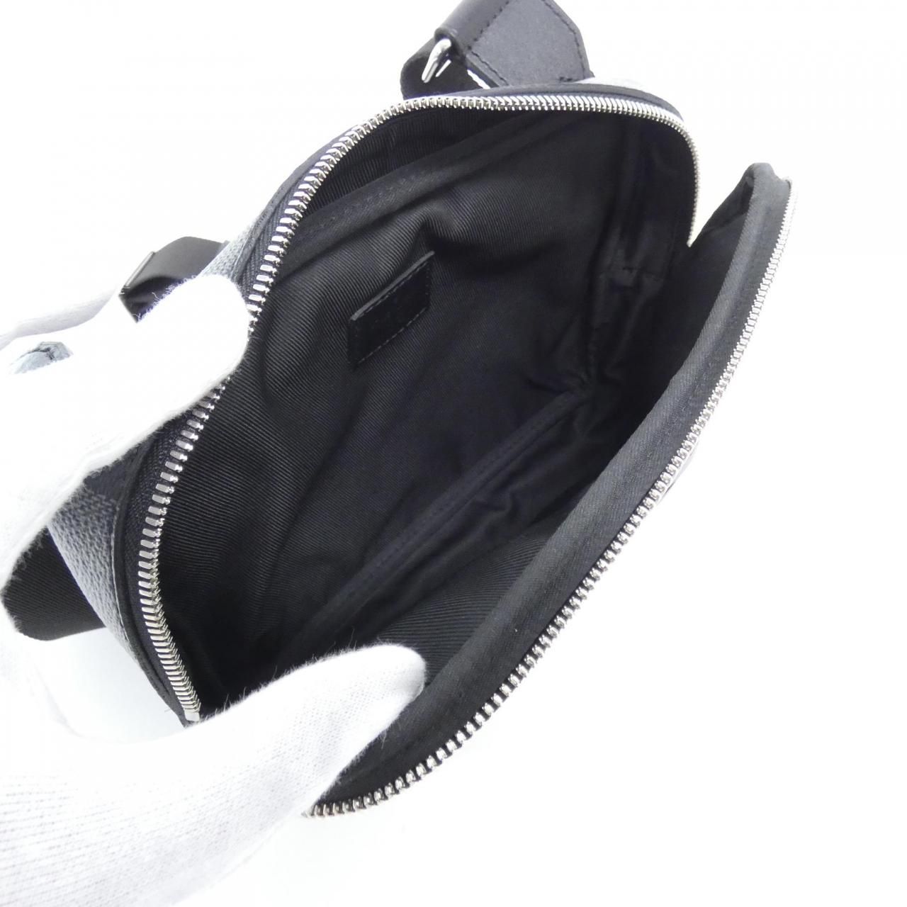Louis Vuitton Damier Graphite Scott Messenger Shoulder — view 8