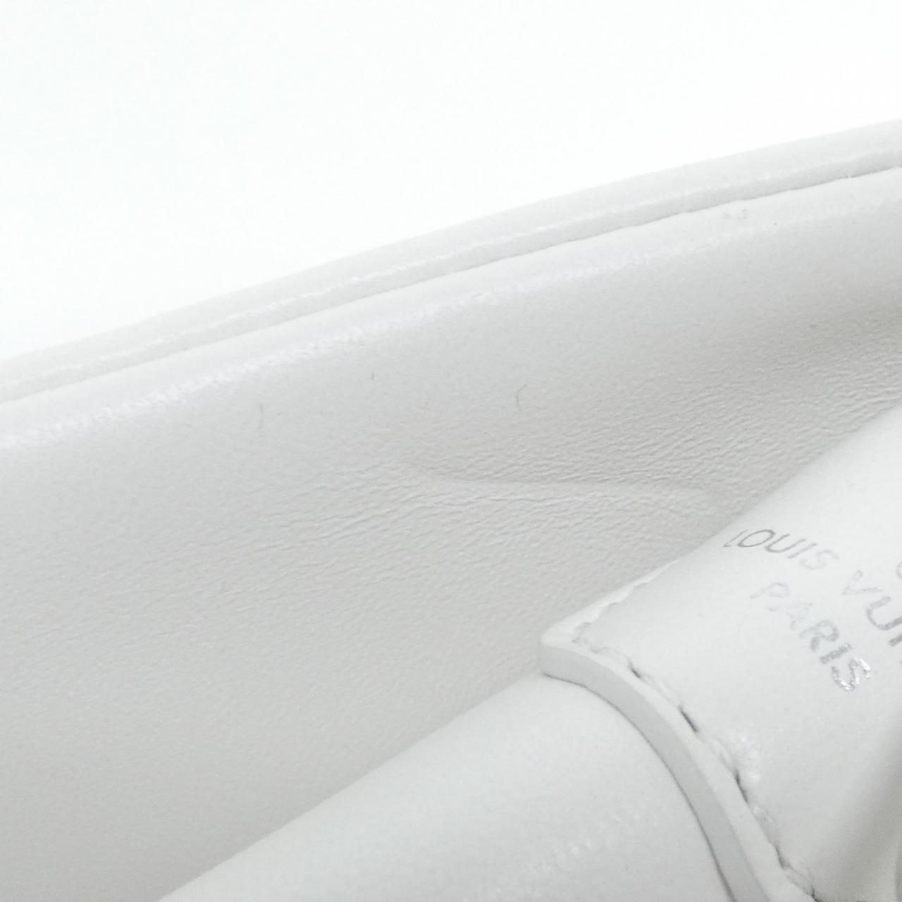 Louis Vuitton Monogram Coussin PM Shoulder — view 5
