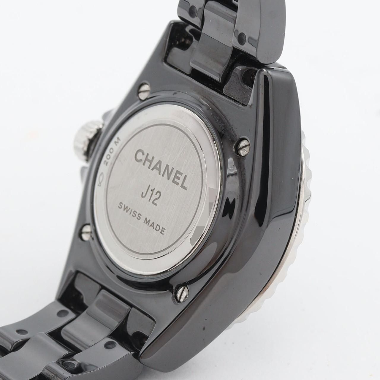 Chanel Phantom 33 Ceramic Quartz Watch — view 6