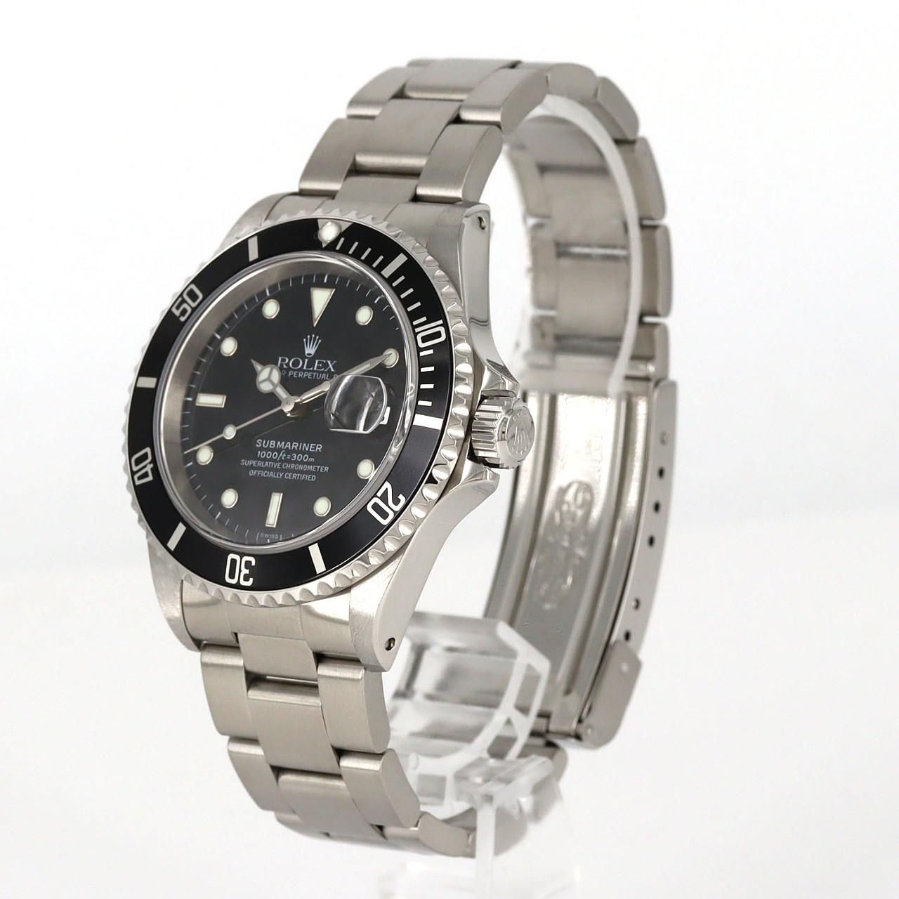 Rolex Submariner Date SS Automatic Winding a Number Watch — view 2
