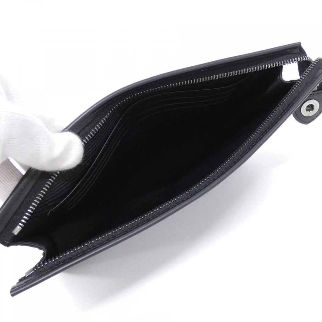 Louis Vuitton Monogram Eclipse Pochette Voyage MM — view 3