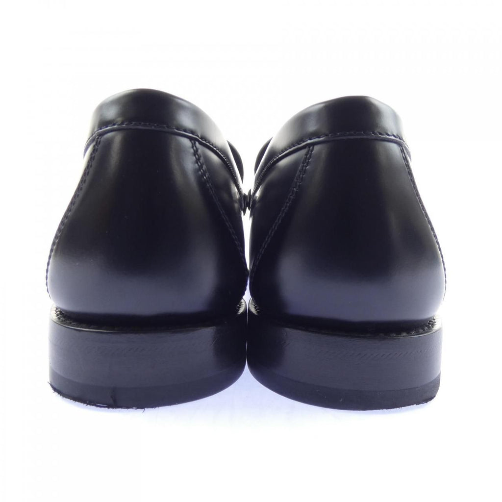 Louis Vuitton Major Loafers Shoes — view 5
