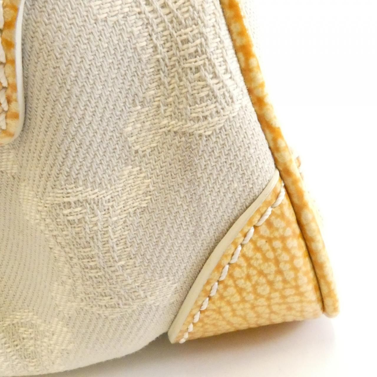 Celine Boogie Bag Handbag Yellow — view 5