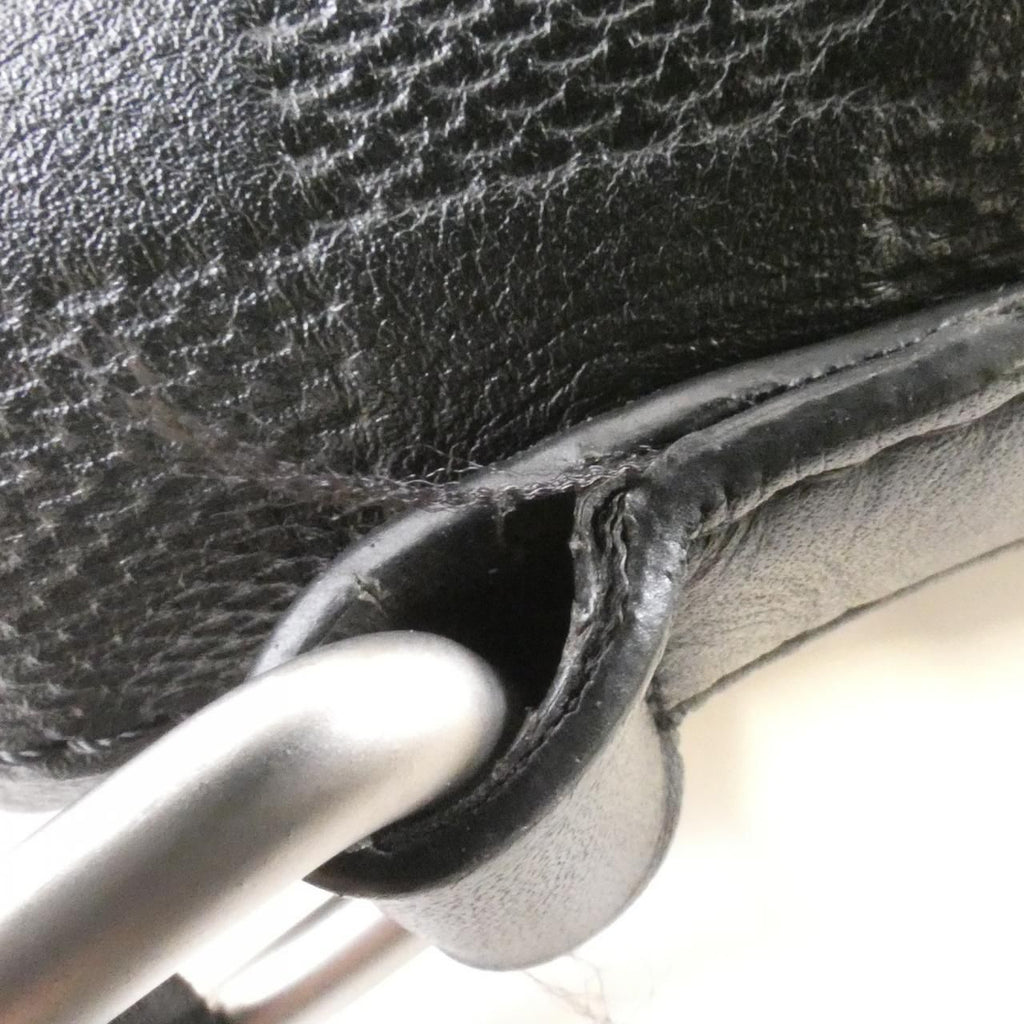 Louis Vuitton Damier Infini Discovery Messenger PM Shoulder — view 6