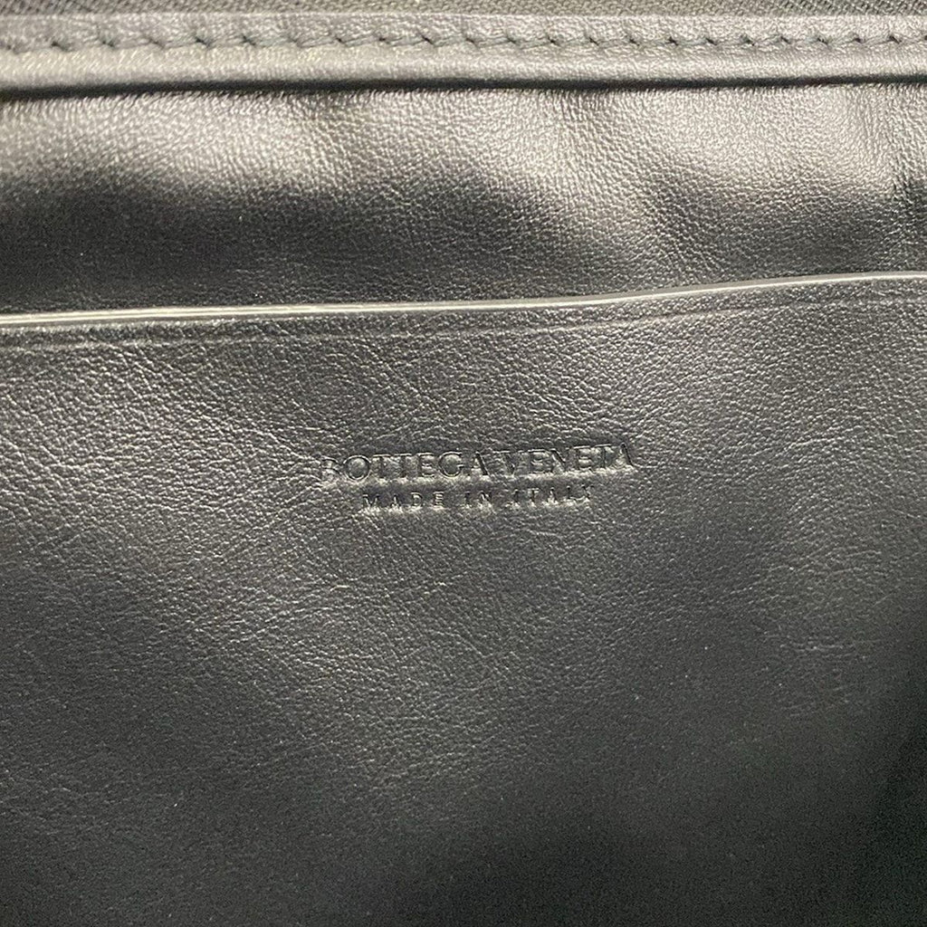 Bottega Veneta Clutch Padded Maxi Intrecciato Black — view 8