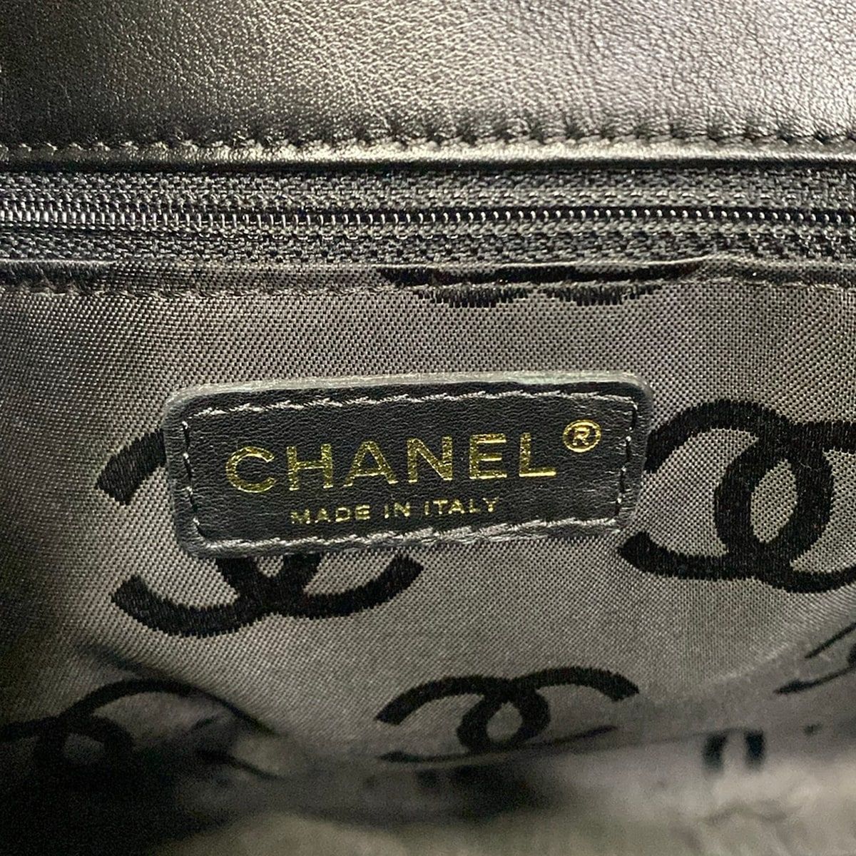 Chanel Tote Wild Stitch Black Matt Togo Leather — view 9