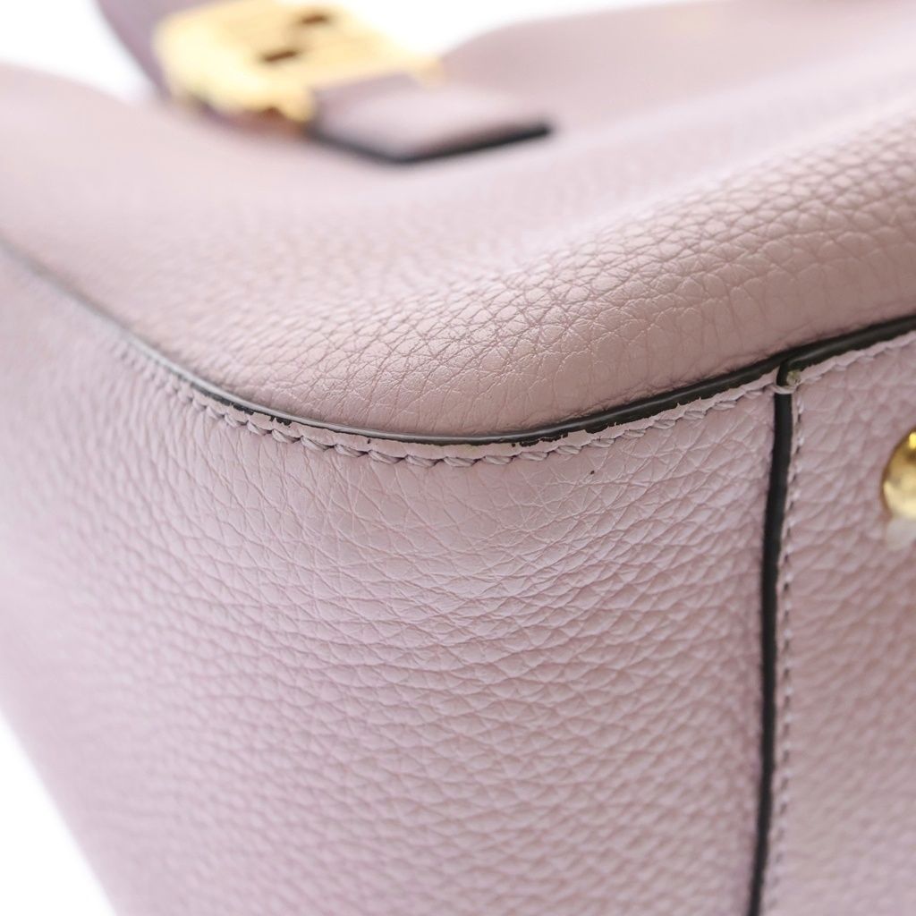 Fendi Selleria FF Tote Small Leather 2-Way Shoulder Bag Pink — view 5